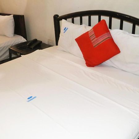 ซานานา คอนเฟอเรนซ์ เซ็นเตอร์ แอนด์ ฮอลิเดย์ รีสอร์ต Hotel มอมบาซา ภายนอก รูปภาพ